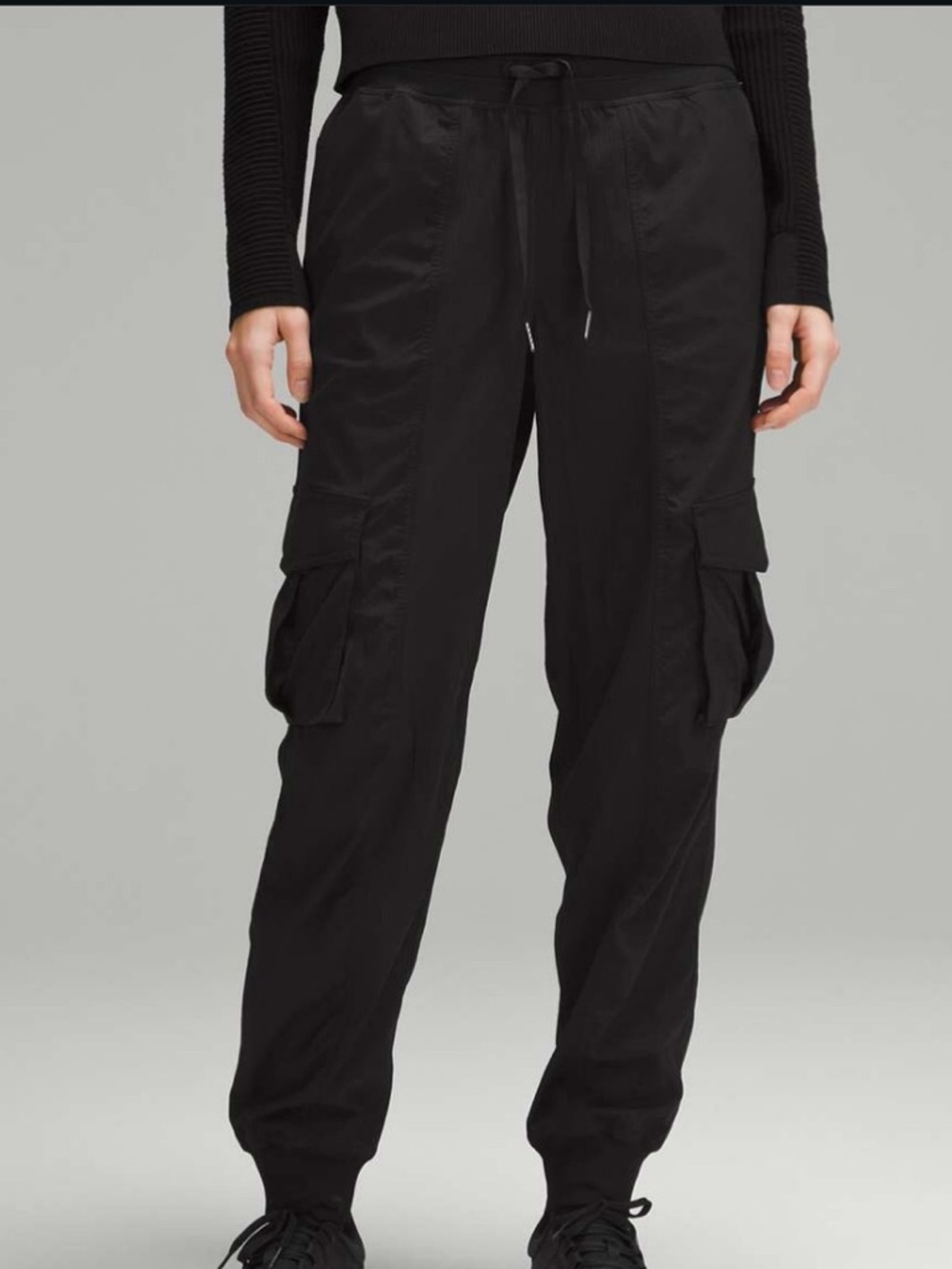 Lululemon❣️Dance Studio Relaxed-Fit Cargo Jogger